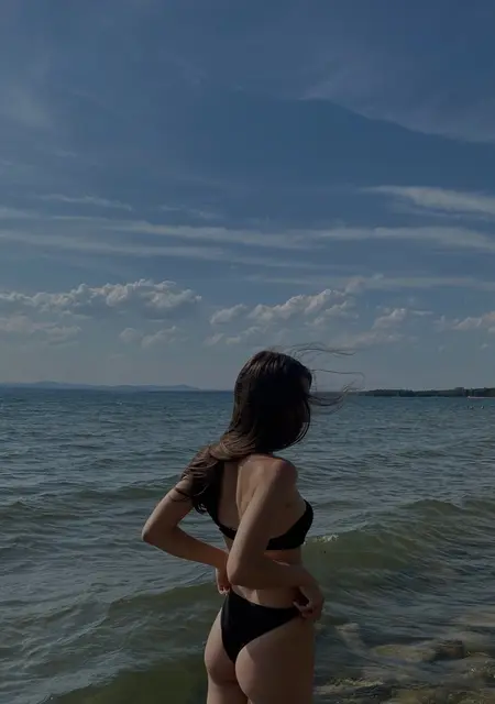 Я София, 19, из Казани, ищу знакомство для вирта