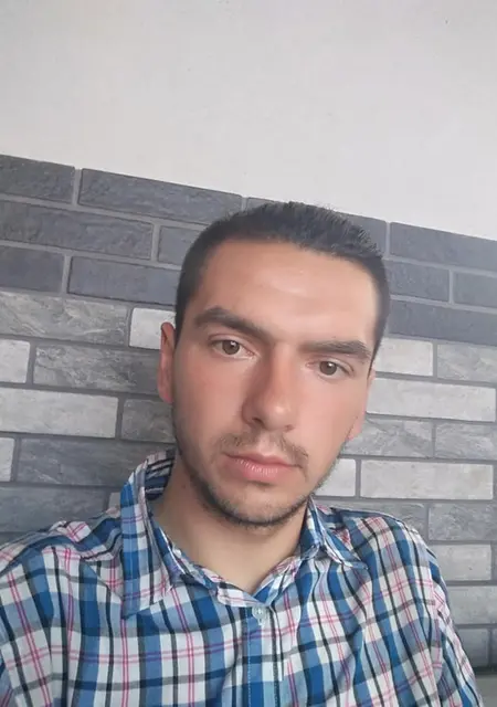 Міша из Ивано-Франковска, мне 26, познакомлюсь для постоянных отношений