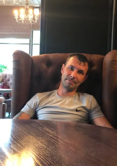 Павел из Краснокамска, ищу на сайте знакомства без обязательств