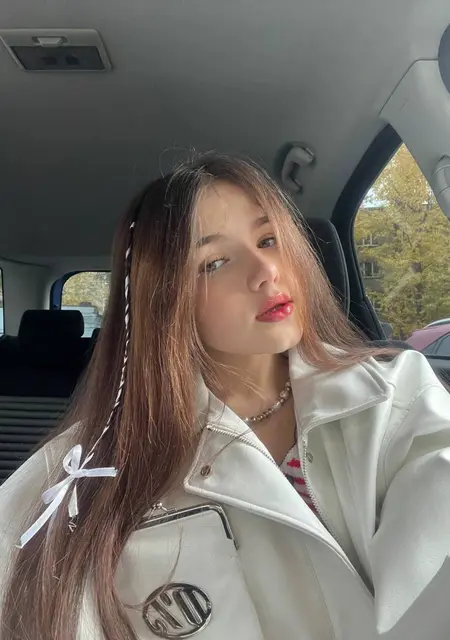 Лина из Люберец, мне 20, познакомлюсь для вирта