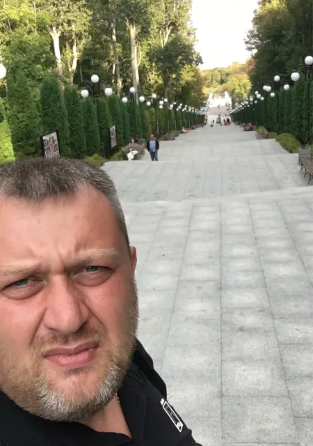 Я Дмитрий, 41, из Красноярска, ищу знакомство для общения