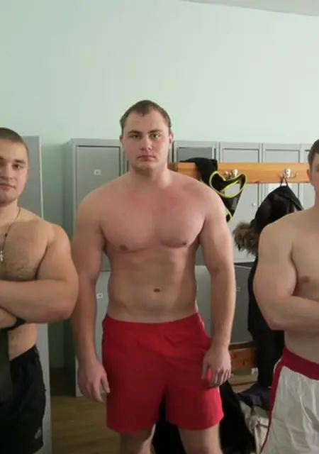 Di Man из Колбина, мне 34, познакомлюсь на одну ночь