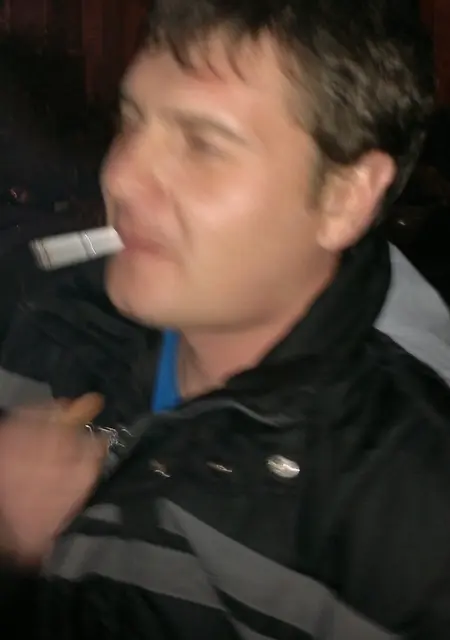 Джин из Кирова, ищу на сайте знакомства на одну ночь