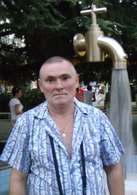 Олег из Воронежа, мне 63, познакомлюсь для приятного времяпровождения