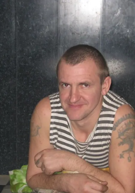 Виктор из Кимовска, ищу на сайте знакомства на одну ночь