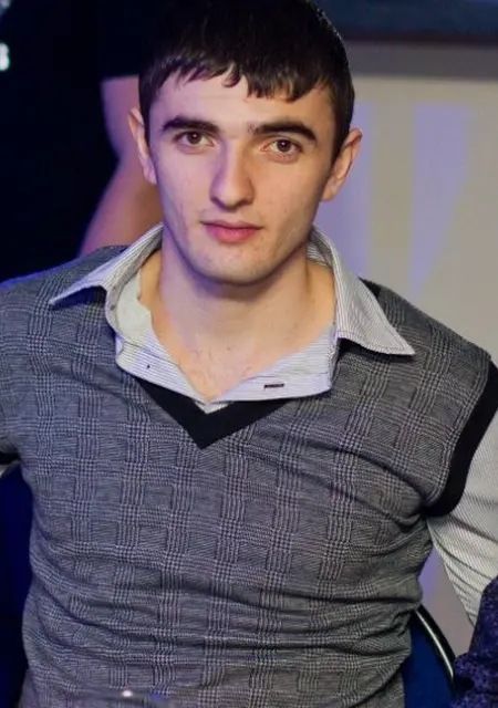 Artem из Волгодонска, мне 37, познакомлюсь без обязательств