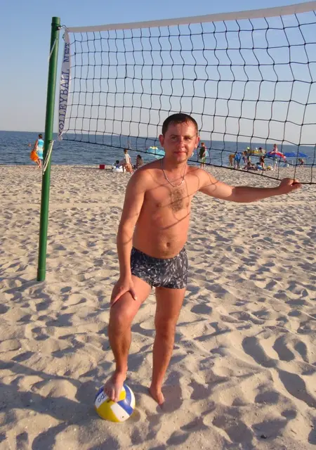 Я Ваня, 45 років з Івано-Франківська, шукаю знайомства без зобов'язань