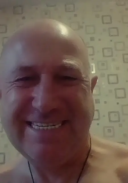 Я Олег, 61, из Владивостока, ищу знакомства без обязательств