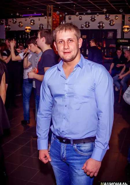 Алексей из Коврова, мне 36, познакомлюсь без обязательств