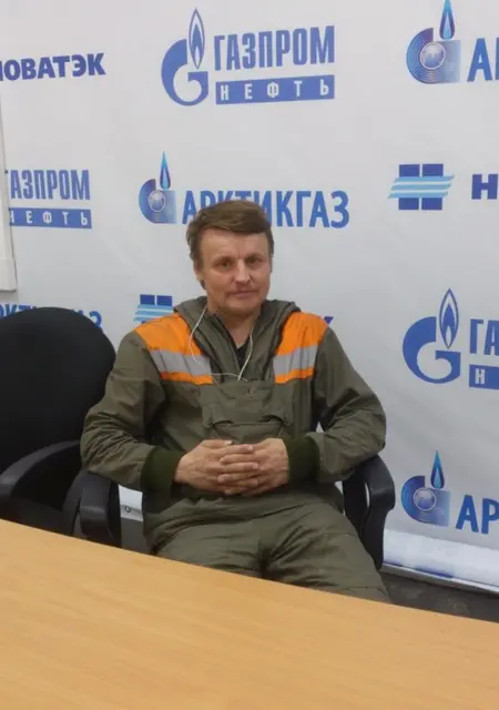 Андрей из Тарко-Сале, мне 42, познакомлюсь на одну ночь