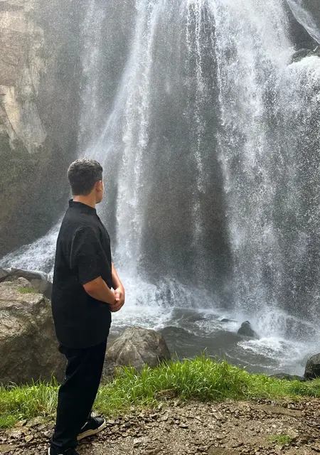 Я Tigran, 18, из Гагарина, ищу знакомства на одну ночь