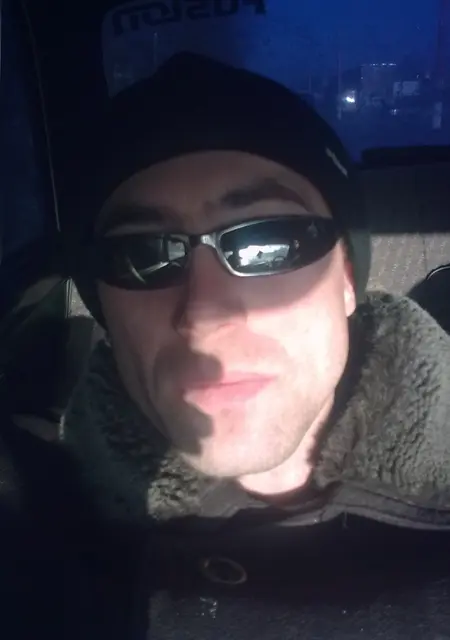 Я Юрий, 45, из Ачинска, ищу знакомства без обязательств