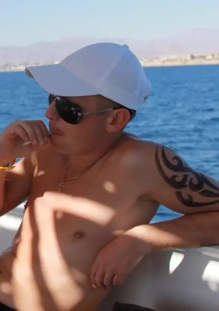 Я Максим, 39, знакомлюсь для дружбы в Чистополе