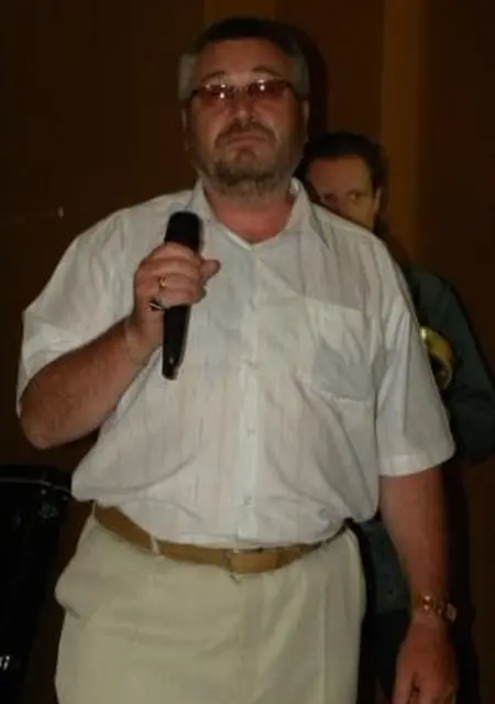 Александр из Кирова, мне 68, познакомлюсь без обязательств