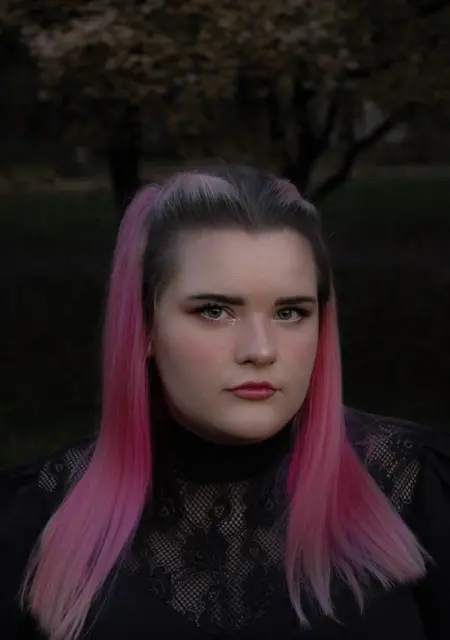 Алена из Новокузнецка, ищу на сайте дружбу