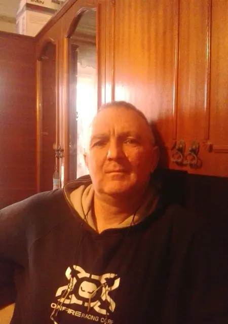 Геннадий з Миколаєва, шукаю на сайті знайомства без зобов'язань