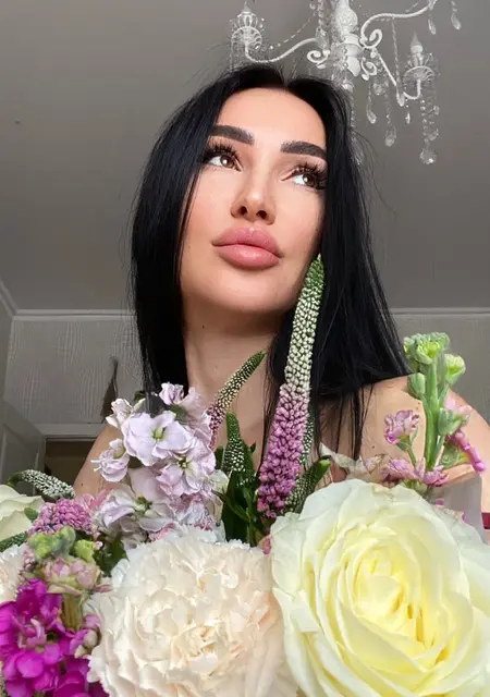 Алина из Краснодара, ищу на сайте общение