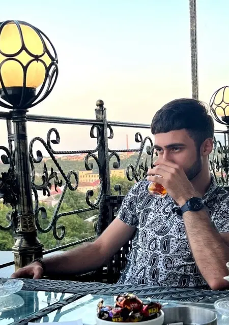 Я Revan, 22, знакомлюсь для постоянных отношений в Кирове