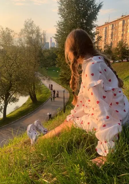 Анютка из Верхней Салды, мне 21, познакомлюсь для вирта