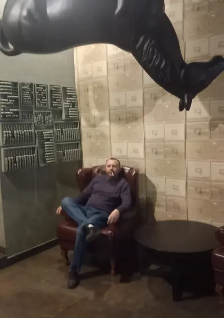 Я Слава, 37, из Ленинска-Кузнецкого, ищу знакомство для открытые отношения