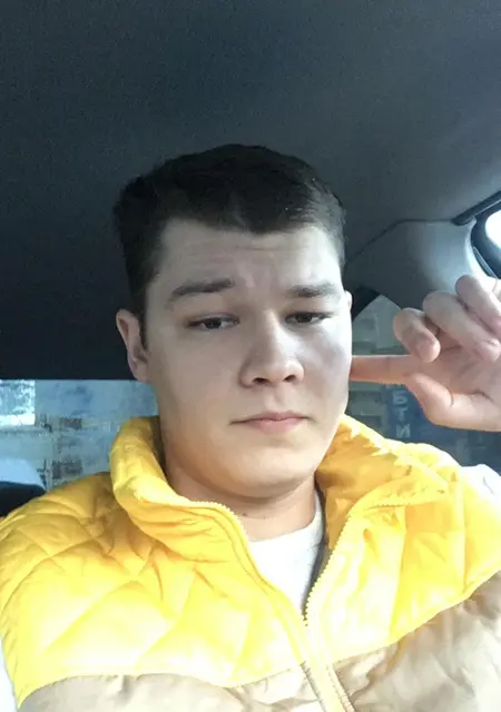 Илья из Солнечногорска, ищу на сайте знакомства без обязательств