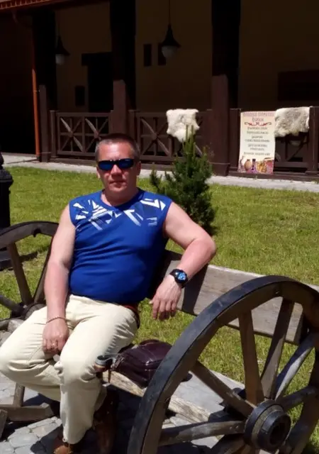 Вадим из Липецка, ищу на сайте знакомства на одну ночь