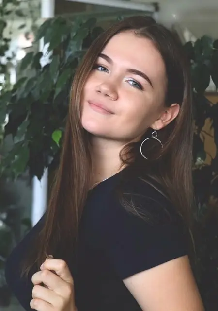 Елена из Тамбова, мне 25, познакомлюсь для приятного времяпровождения