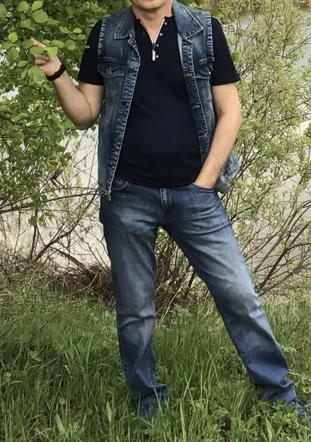 Я Toh, 61, знакомлюсь для общения в Красноярске