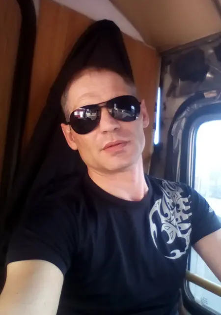 Евген из Томска, ищу на сайте знакомства на одну ночь