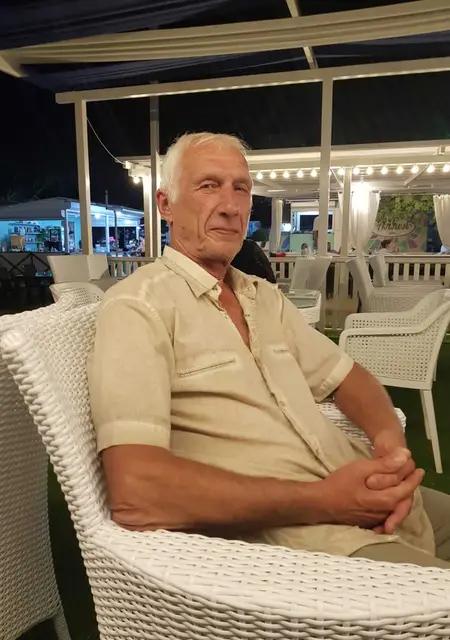 Анатолий из Михайловска, мне 62, познакомлюсь для общения