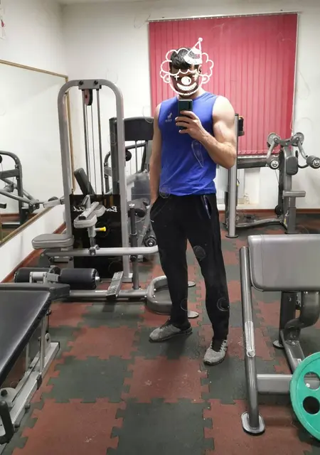 Артем из Темрюка, ищу на сайте знакомства без обязательств