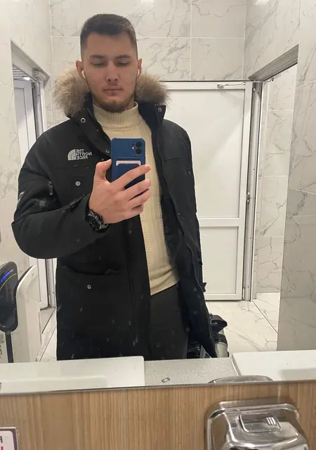 Aleksandr из Нового Уренгоя, ищу на сайте знакомства на одну ночь