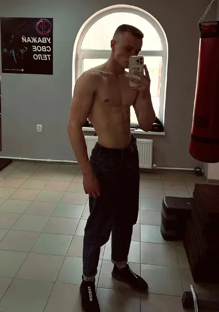 Иван из Щучьего, мне 23, познакомлюсь без обязательств