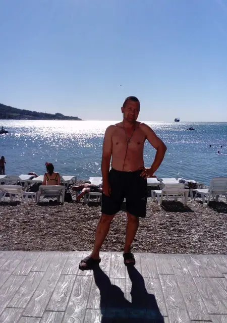 Александр из Наро-Фоминска, мне 50, познакомлюсь на одну ночь