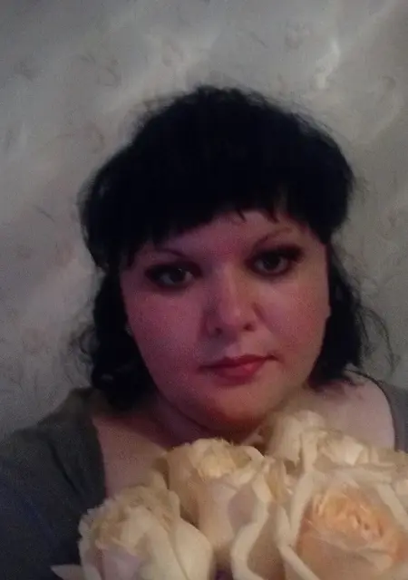 Марина из Белгорода, мне 40, познакомлюсь без обязательств