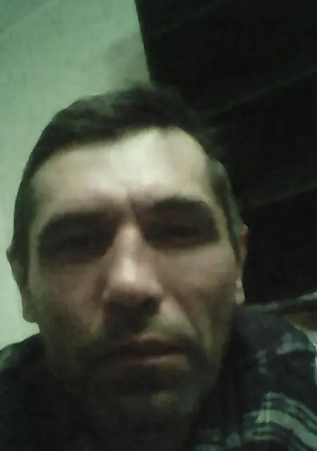 Геннадий из Череповца, мне 50, познакомлюсь для постоянных отношений