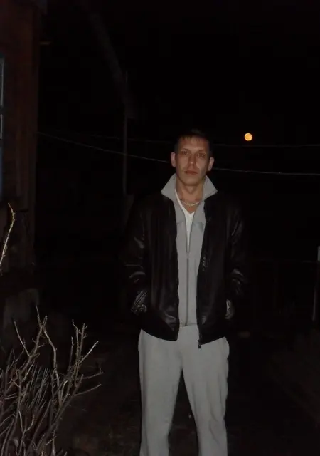 Я Сергей, 43, из Ишима, ищу знакомства на одну ночь