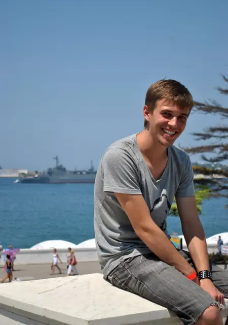 Стас из Фрязина, ищу на сайте знакомства на одну ночь