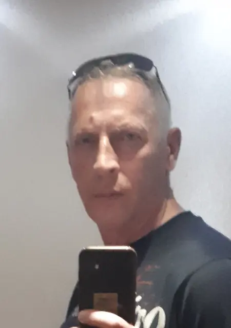 Сергей из Набережных Челнов, мне 54, познакомлюсь без обязательств