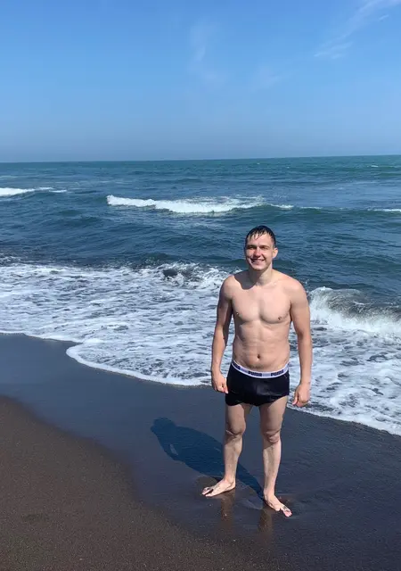 Я Oleg, 35, знакомлюсь без обязательств в Канске