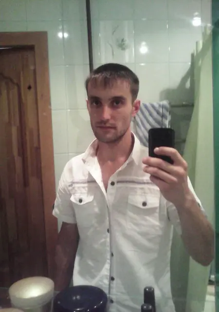 Я Владимир, 36, знакомлюсь без обязательств в Бугуруслане