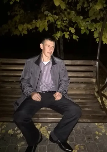 Анатолий из Бийска, мне 44, познакомлюсь для дружбы