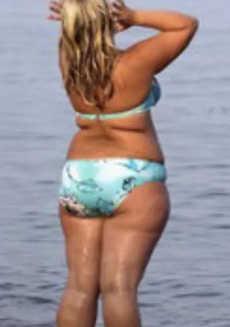 Я Irina, 43, из Санкт-Петербурга, ищу знакомство для приятного времяпровождения