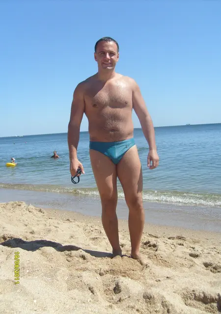 Николай из Кишинёва, мне 46, познакомлюсь на одну ночь