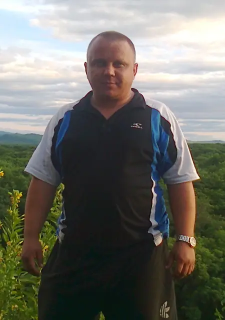 Я Roman, 47, из Лесозаводска, ищу знакомства без обязательств