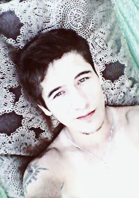 Я Дима, 31, из Новокубанска, ищу знакомства без обязательств