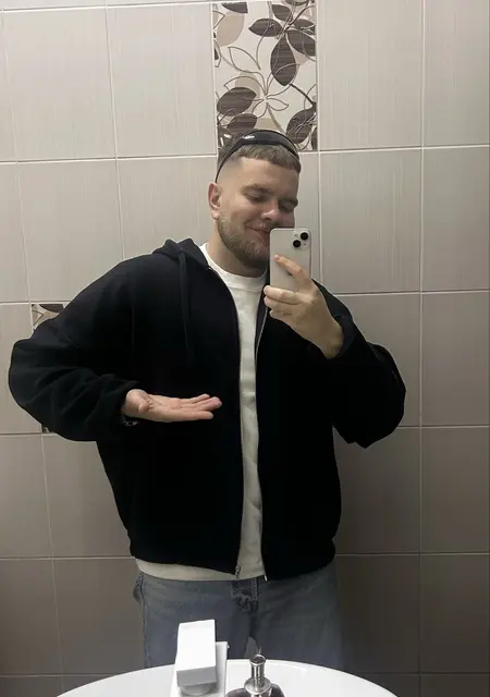 Я Роман, 30, из Краснодара, ищу знакомство для приятного времяпровождения