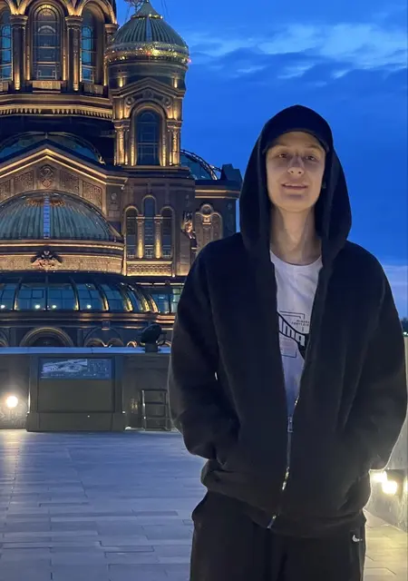 Я Константин, 20, из Домодедова, ищу знакомство для дружбы