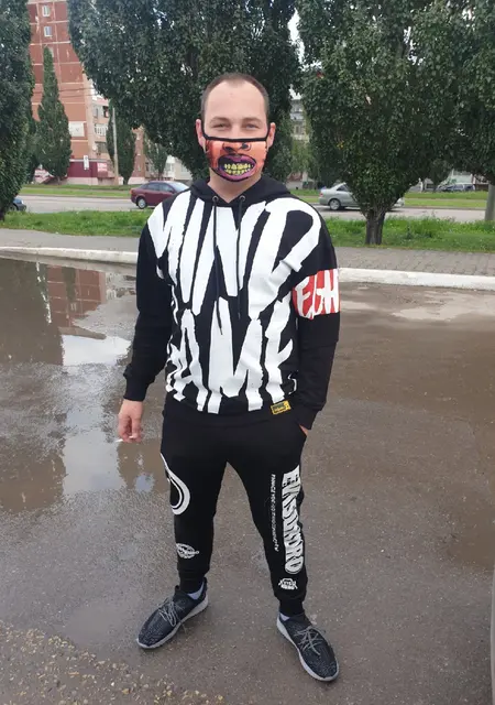 Я Михаил, 28, из Сургута, ищу знакомство для постоянных отношений