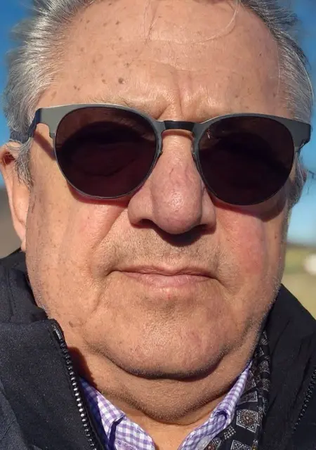 Я Anders Anton, 62, из Москвы, ищу знакомство для открытые отношения